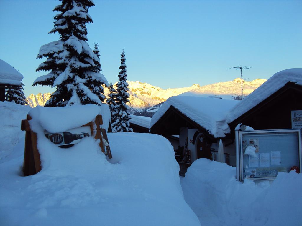 Hotel Surselva Surcuolm Exterior photo